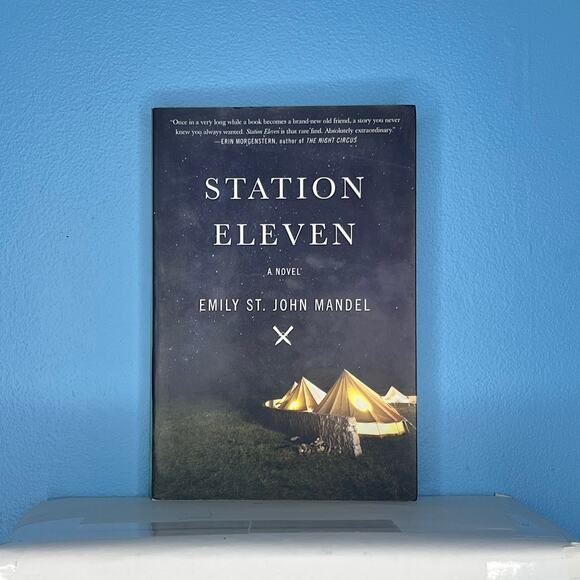 Station Eleven by Emily St. John Mandel – First Canadian Edition Paperback 2014 - Picture 10 of 10
